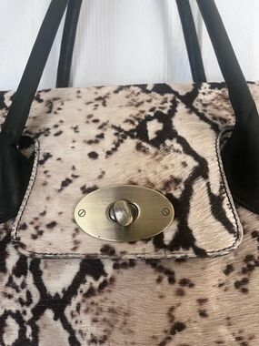 MAURIZIO TAIUTI COWHIDE leather classic made in Italy slouchy bag EUC